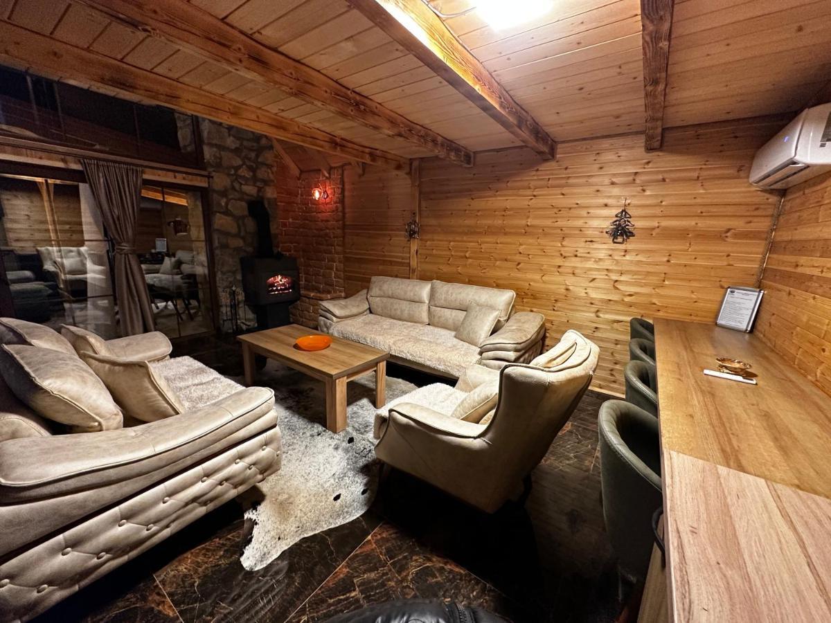 Malesia Eko Resort Peć Eksteriør billede
